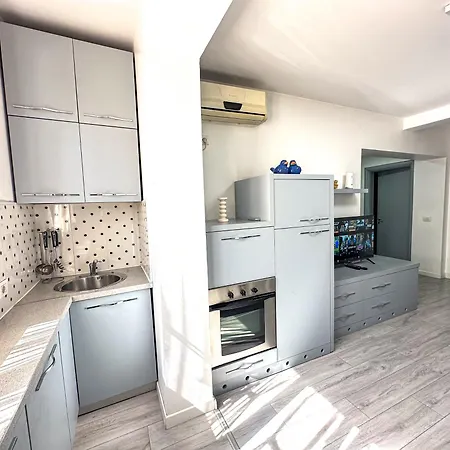 Center 2br * Τίρανα